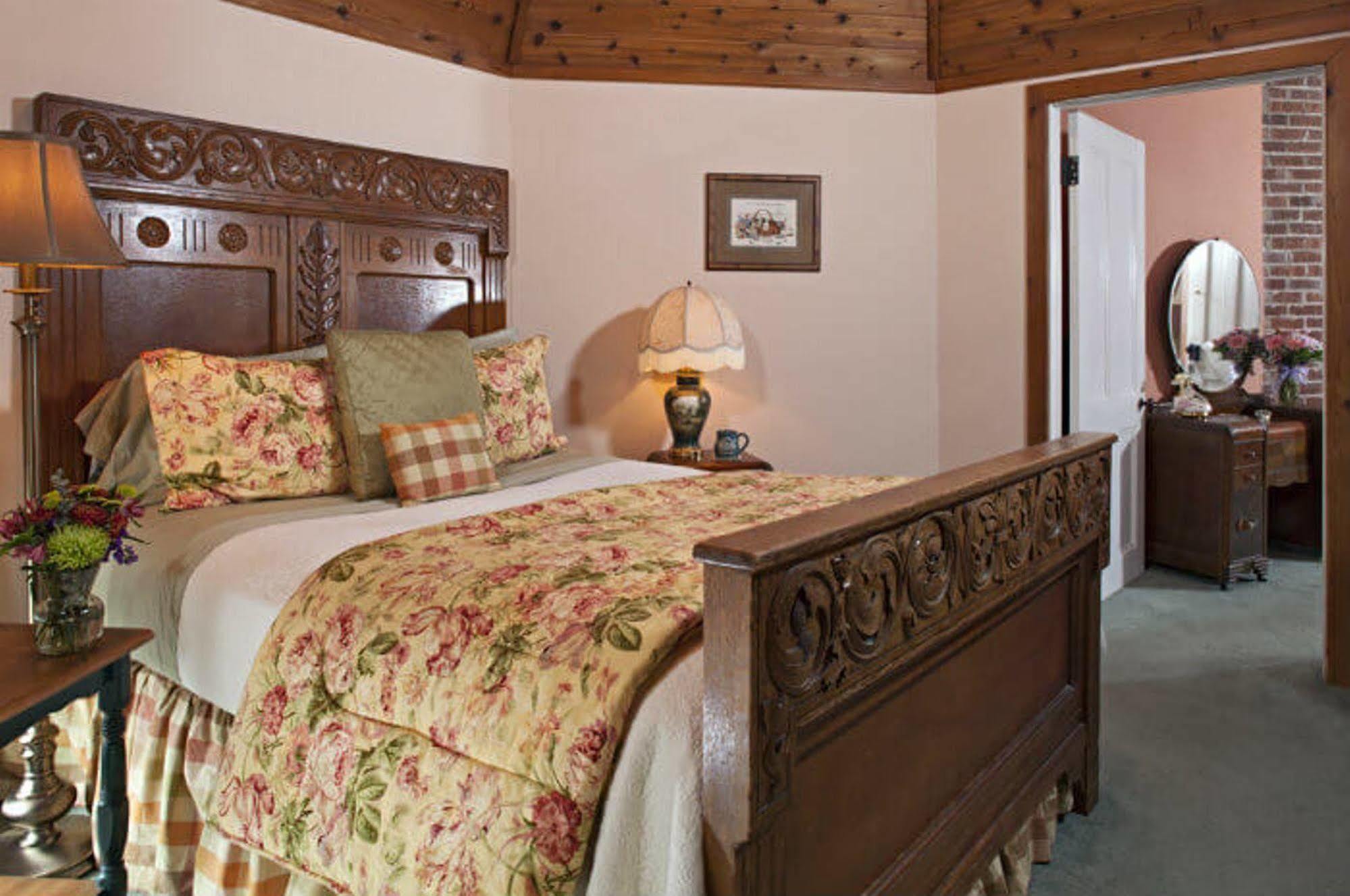 Whistling Swan Inn Stanhope Dış mekan fotoğraf
